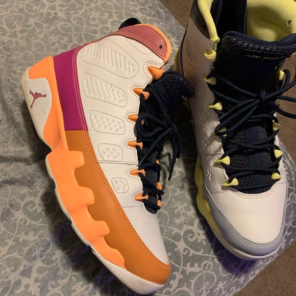 Air Jordan change the world 9s - Picture 2 of 2